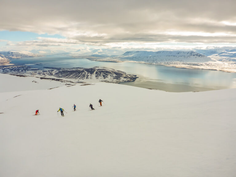 Mountain Network - toerskiën Troll Peninsula, IJsland_12