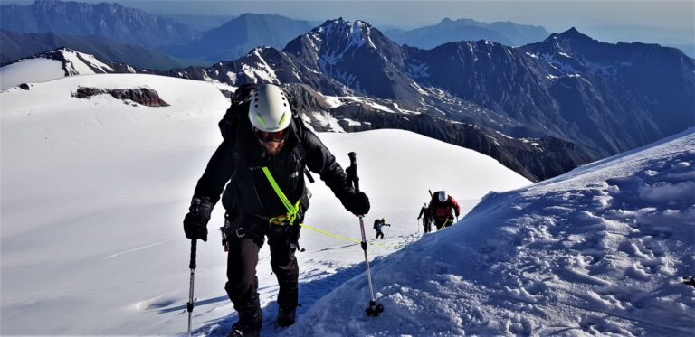 Kazbek beklimmen Kaukasus - Mountain Network5